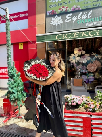 Kucağında Taşınan Sonsuz Aşk