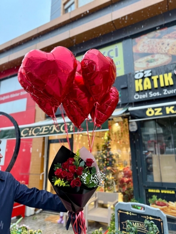 Aşkınızı Gökyüzüne Taşıyın